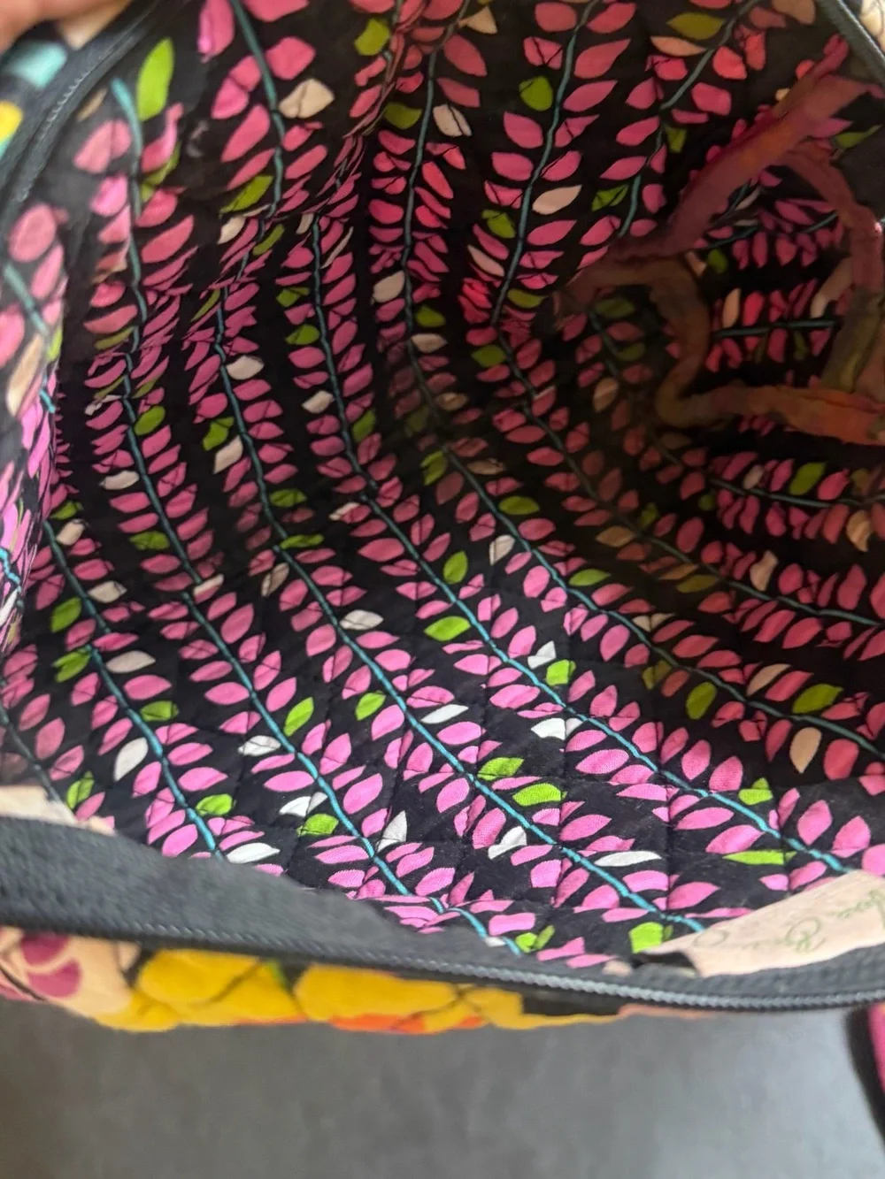 Vera Bradley quilted large and small cosmetic bags Va Va Bloom pattern.